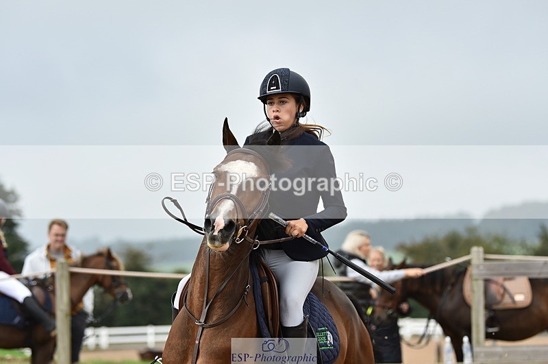 230902A-112756-00718 - Cls 2B Pony Small 80cm