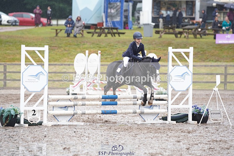 240824X-091812-20645 - 70cm Round 1 8.30 to 9.30