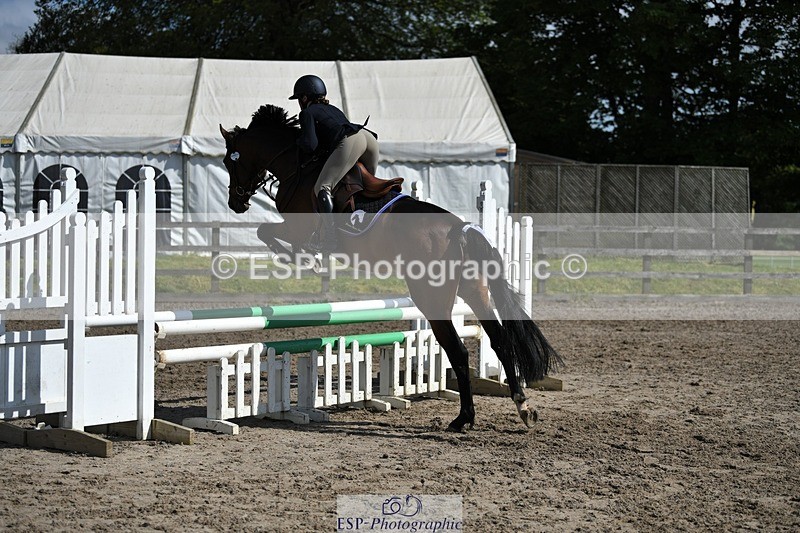 230512-101415-00487 - Cls 10 Snr 85cm Schooling