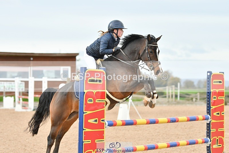 251026-124459-03064 - Cls 25+26+27 90cm + 1m Club and Schools