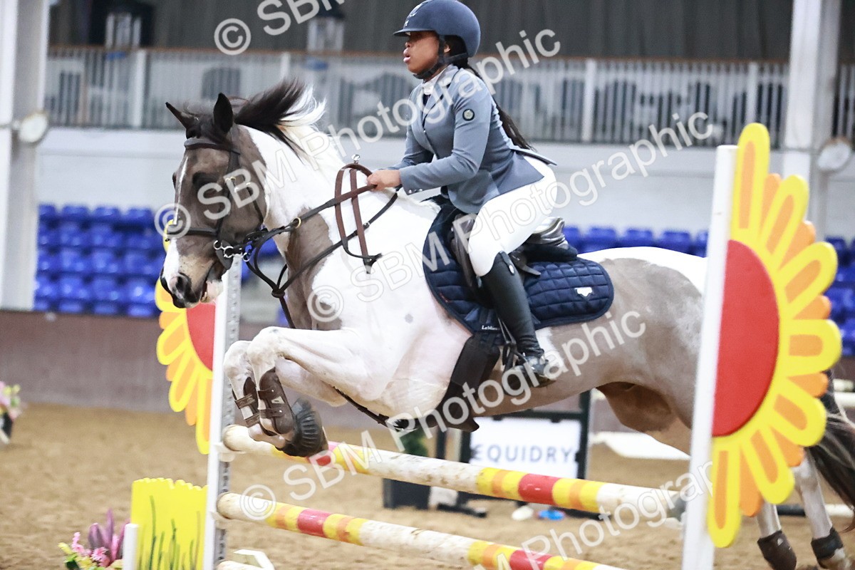 SBM_003036 - Class 13 - Blue Chip Pony Newcomers 1.00m