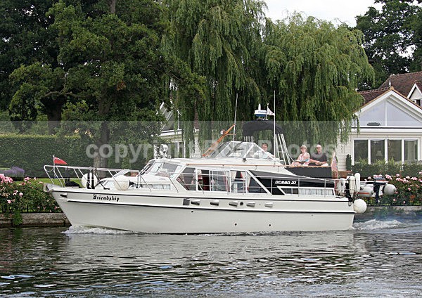 110702 FRIENDSHIP IMG_7905 - HENLEY ROYAL REGATTA JULY 2011