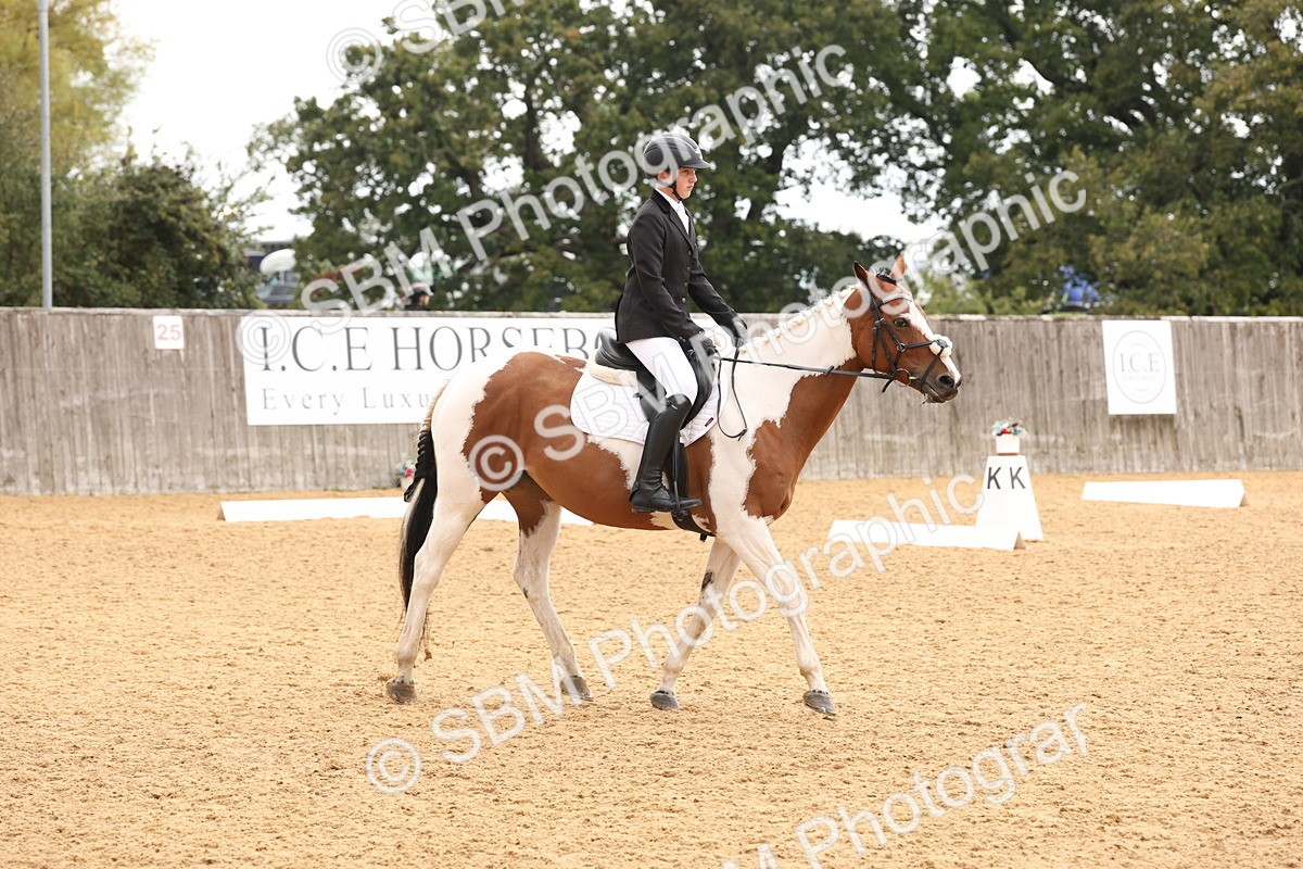 SBM_44050 - D6 - Small Tour Championship Intro 4