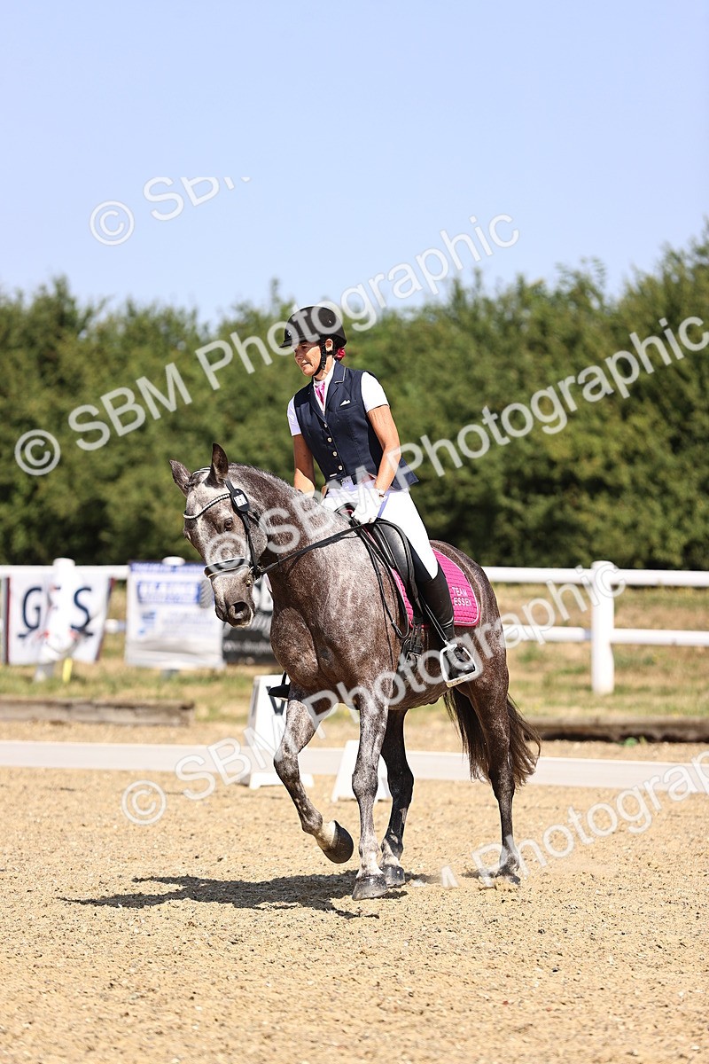SBM_010363 - Novice 5 - 11.20-12.23