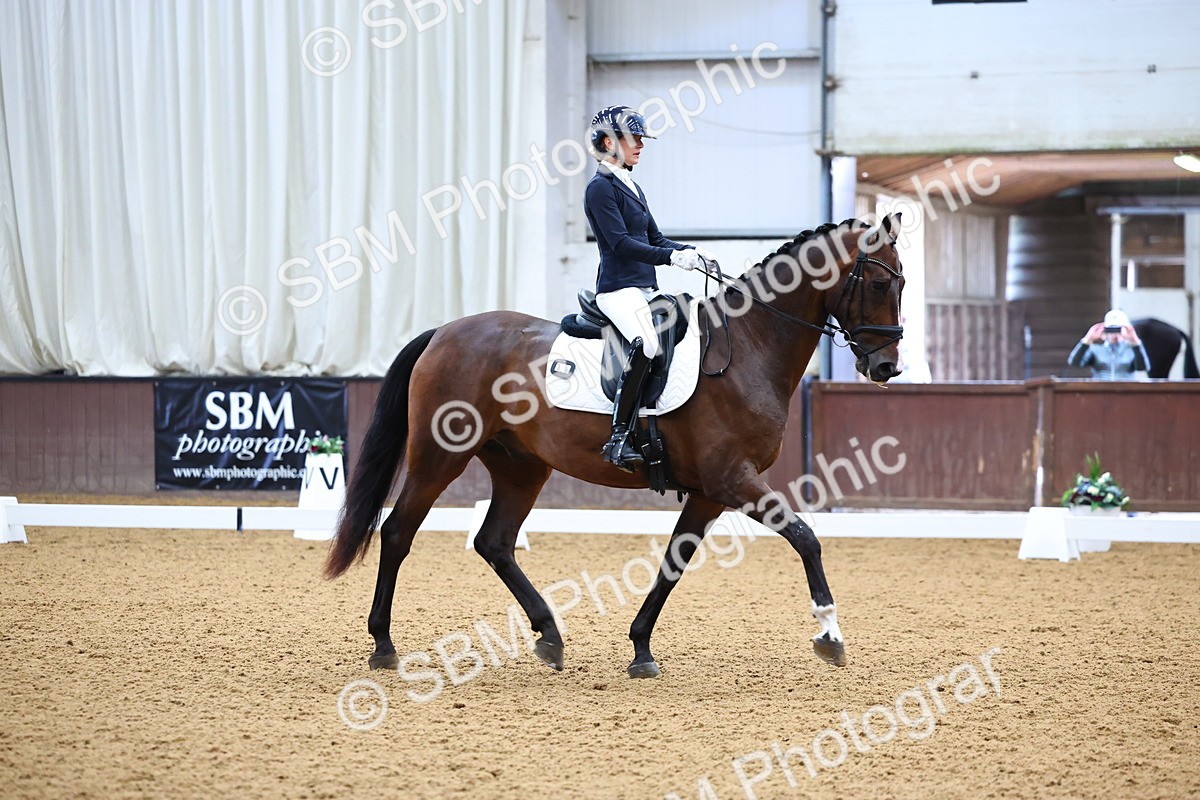 SBM_005541 - Class 5 - Novice 6 - 9.30-10.33