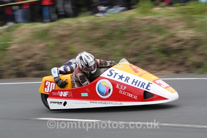  - Sidecar Race 1