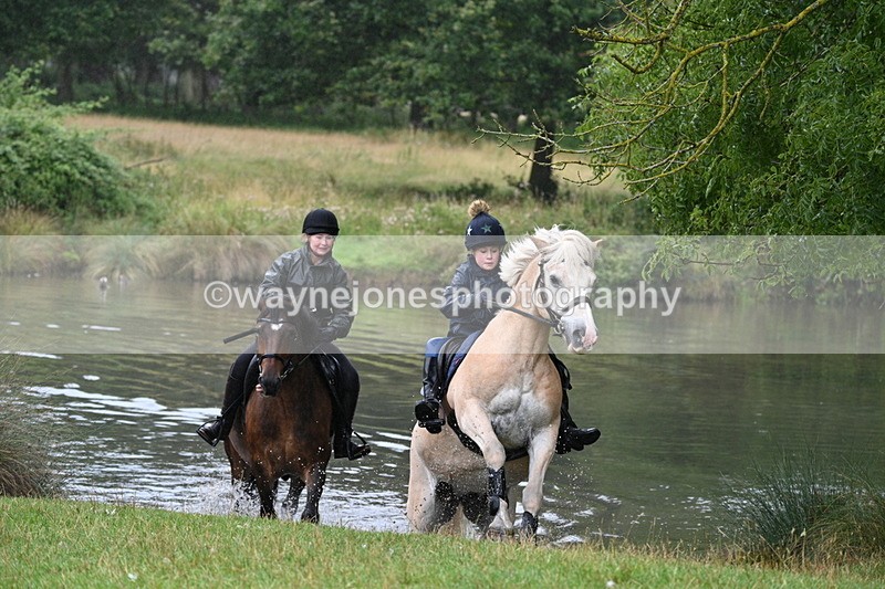 WJ7_8975 - Time at Water 11:53 to 12:23