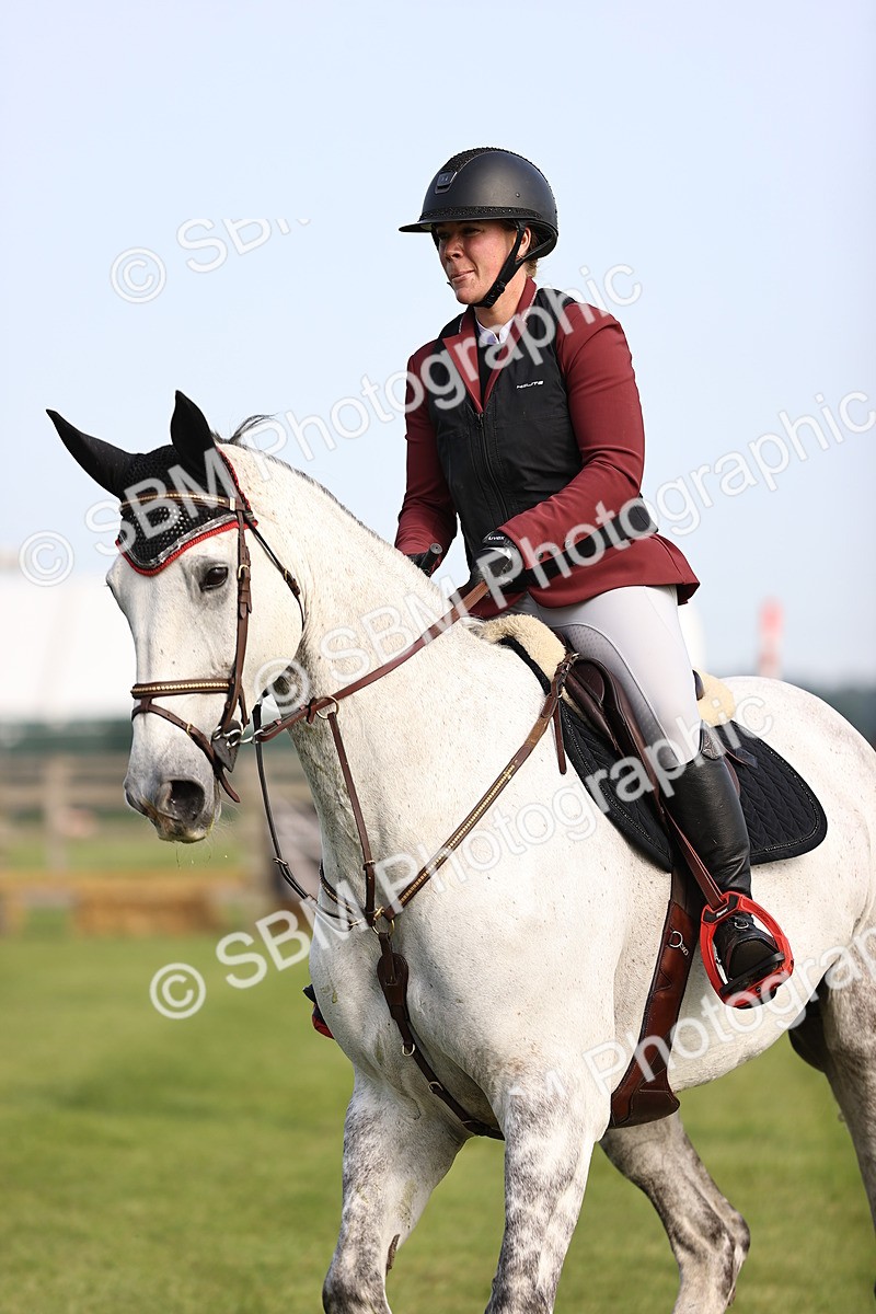 SBM_01202 - Class 200 - Martin Grant Homes Welcome Stakes 1.25m Open