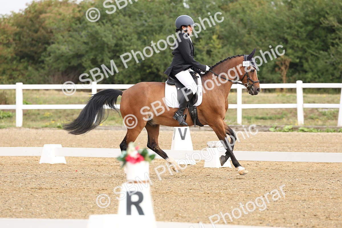 SBM_005435 - Class 6 - Novice 6 - 9.30-10.12