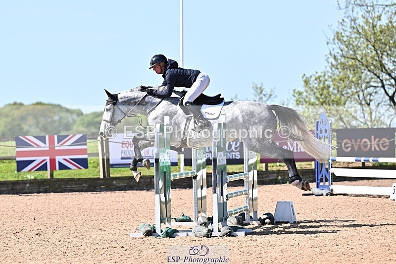 260429-105147-00111 - British Novice and 90cm Open