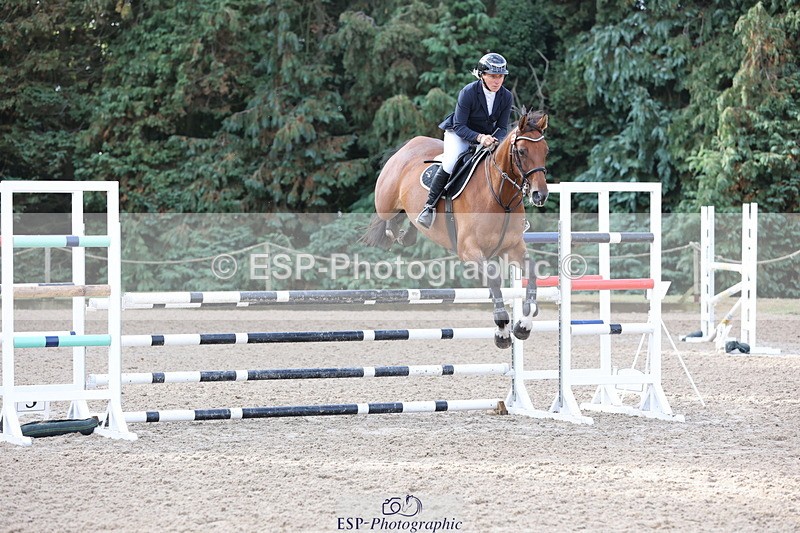 250831A-090450-08838 - Cls 40 Snr Newcomers