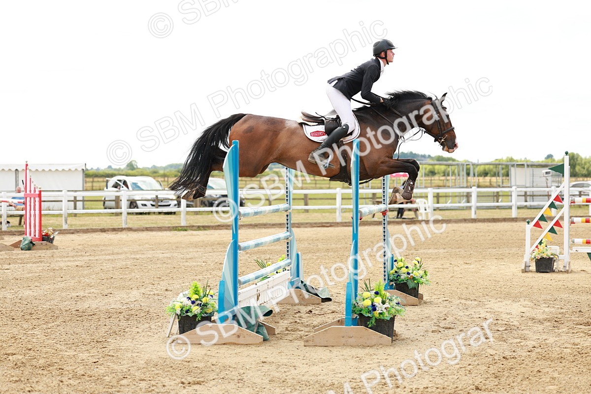 SBM_018922 - Class 21 - Senior Newcomers Championship 2d Rd