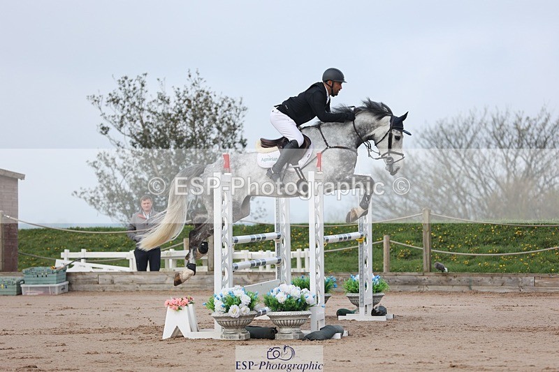 250424-090510-02532 - Cls 29 Young Horse 6yr old