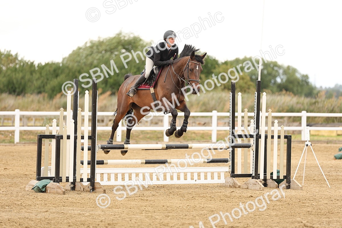 SBM_023302 - Class 3 - Senior British Novice - 90cm