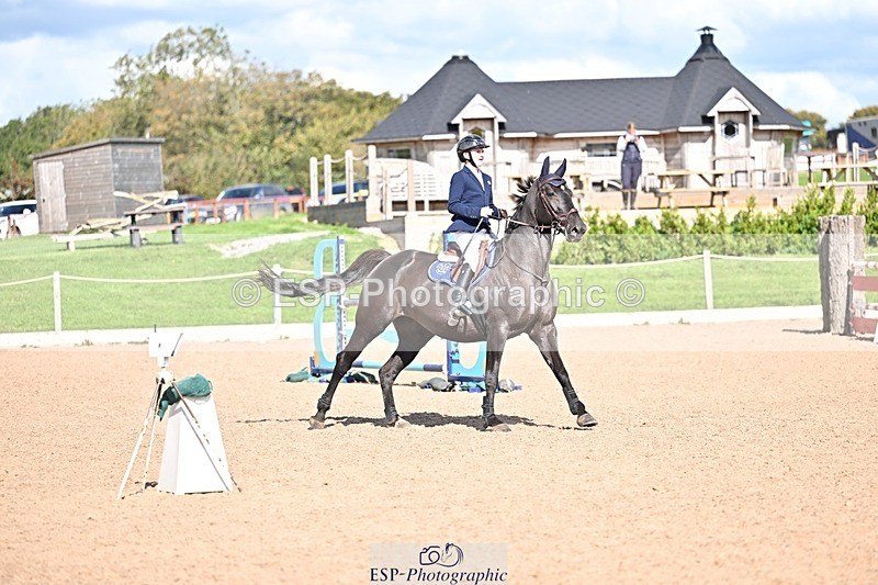 250924-125517-00302 - Cls 4 Newcomers and 1.10m Open