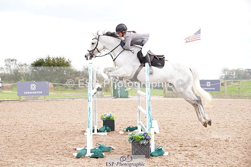 241004A-144824-00807 - Fri 04 Snr Fox & 1.20m Open