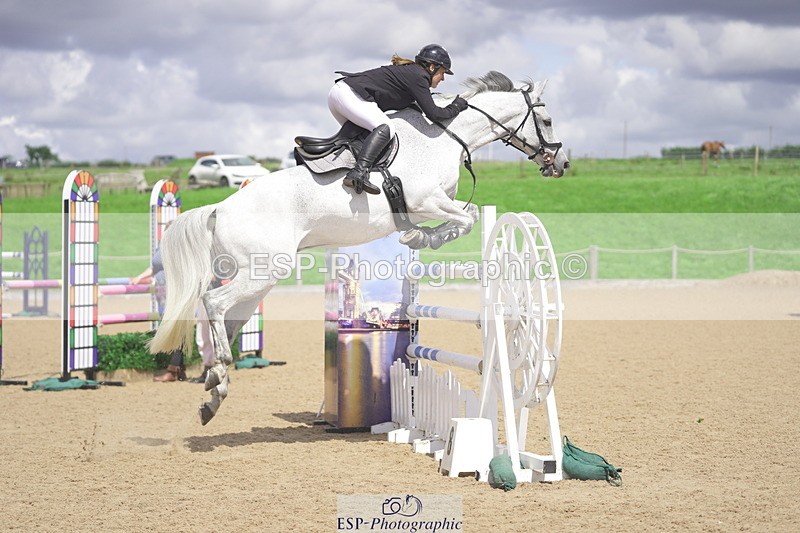 230806A-140604-02388 - Cls 15 National 1.30m and 1.40m