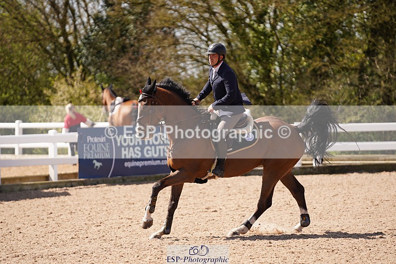 240418A-131644-02953 - Cls 37, Amateur 1.05m