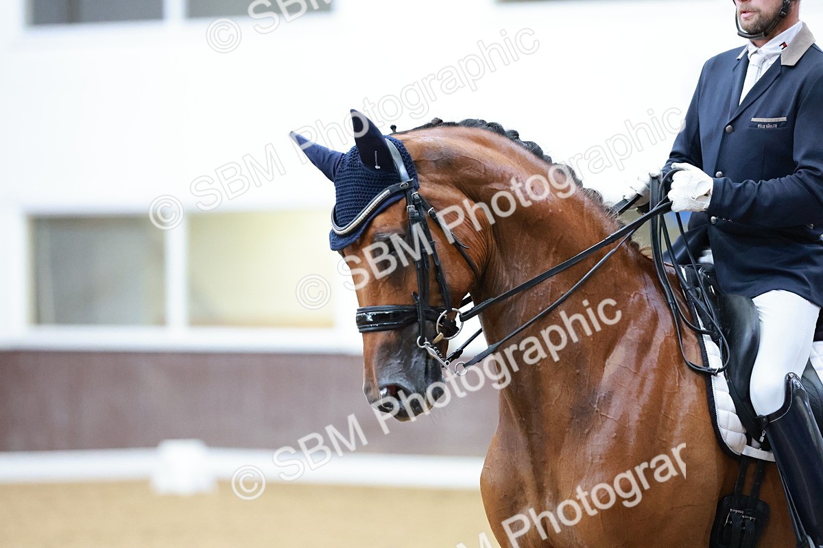 SBM_006190 - Class 3 - Medium 6 - 16.16-17.28