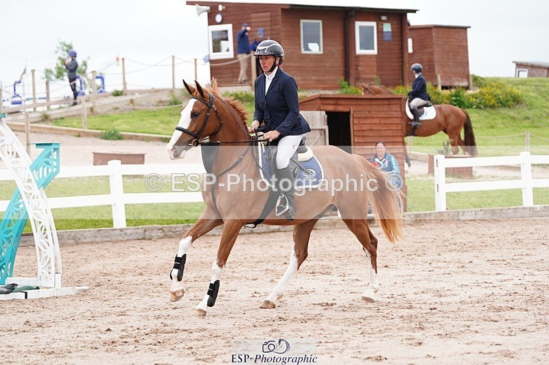 250524-112710-06397 - Cls 21 A&B Snr Disco & 1.00m Open