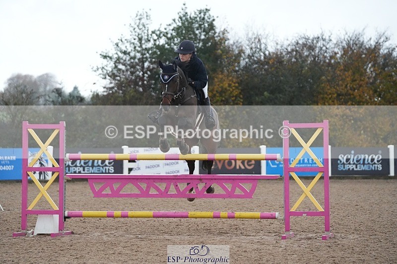 251107-135800-01287 - Cls 6 Foxhunter and 1.20m Open