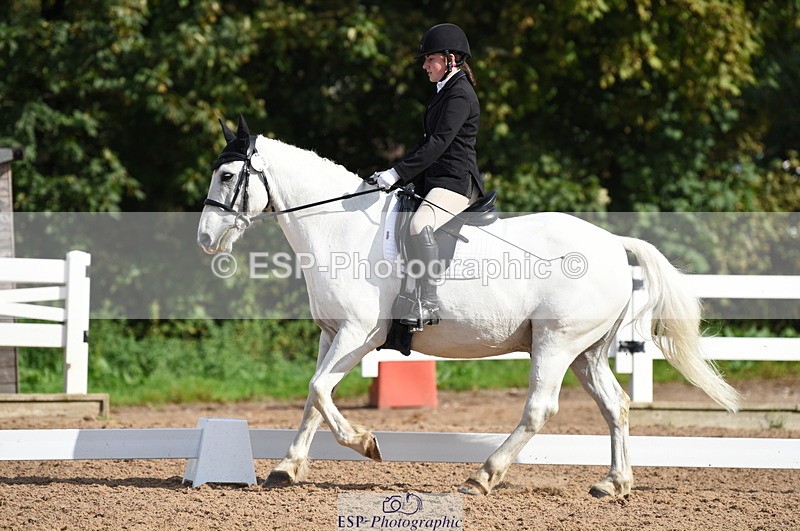 230912A-102644-00327 - Cls 5 Novice 39