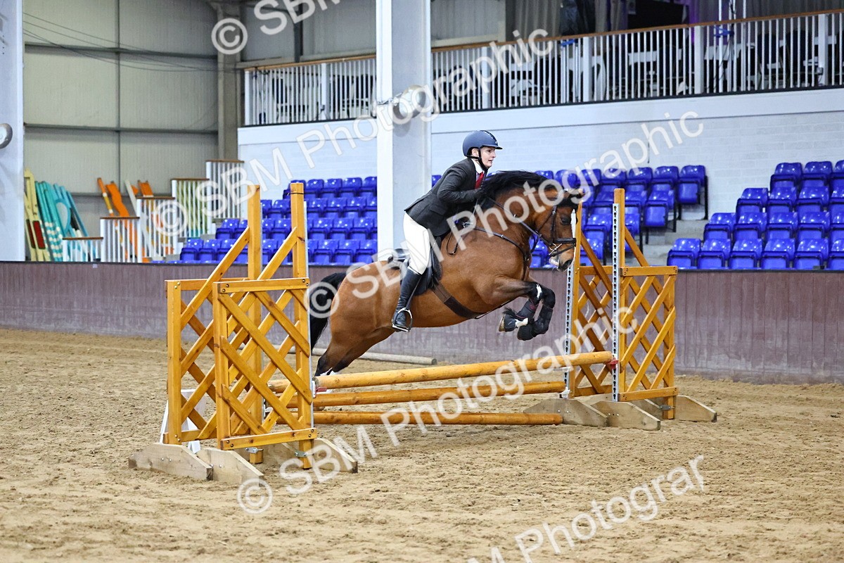 SBM_003174 - Class 35 - 60cm Training Stakes