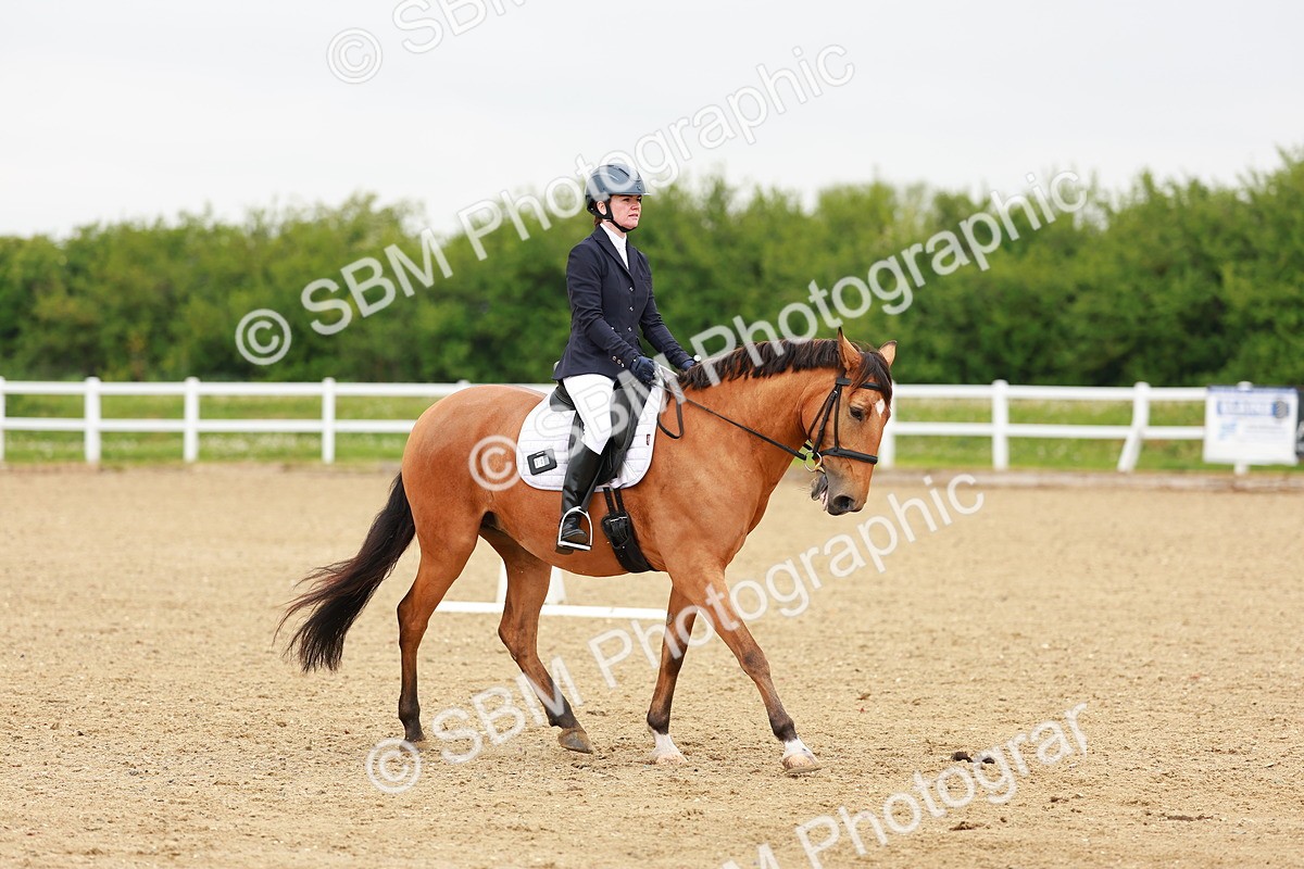 SBM_005293 - Class 16 - Novice 6