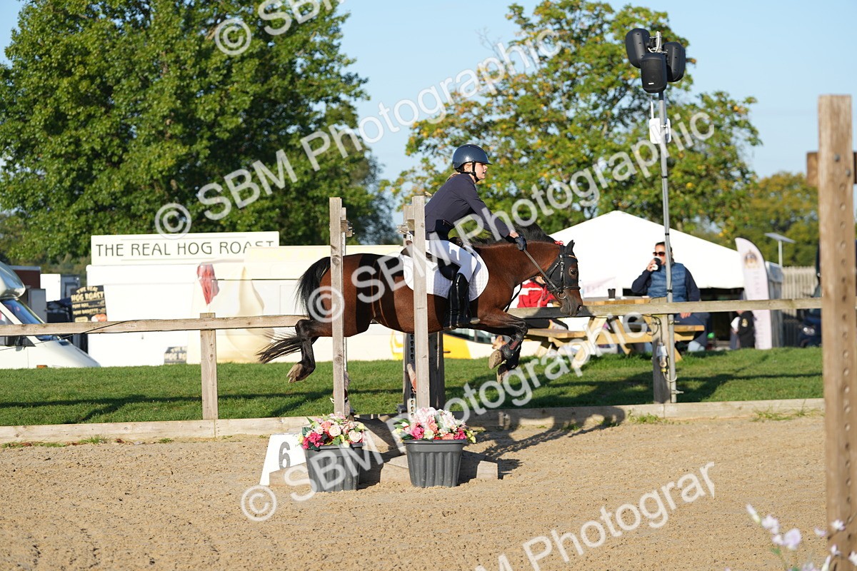 SBM_14028 - J57 - Clear Round 60cm