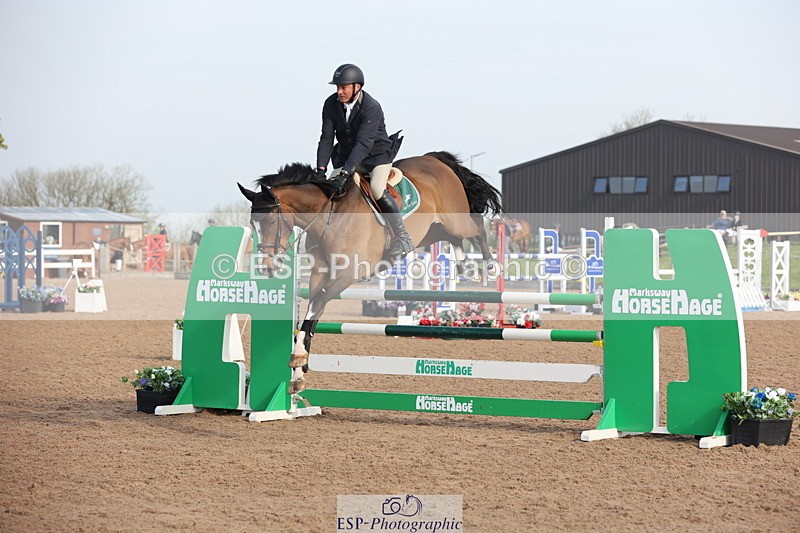 240511A-083738-10683 - Cls 32 Foxhunter