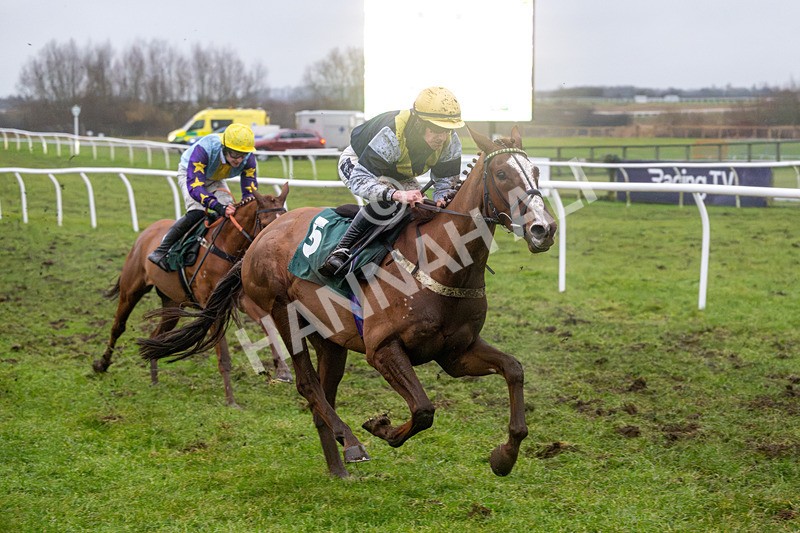 210126-Race 7-Nightflyer-5093 - Race 7