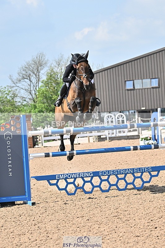 240509A-150821-02667 - Cls 11 National 1.40m Open