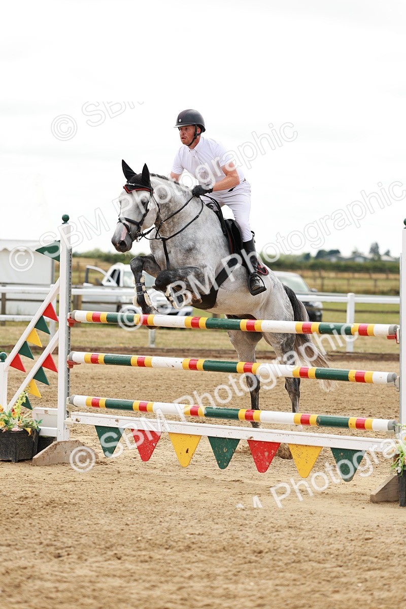 SBM_019033 - Class 21 - Senior Newcomers Championship 2d Rd