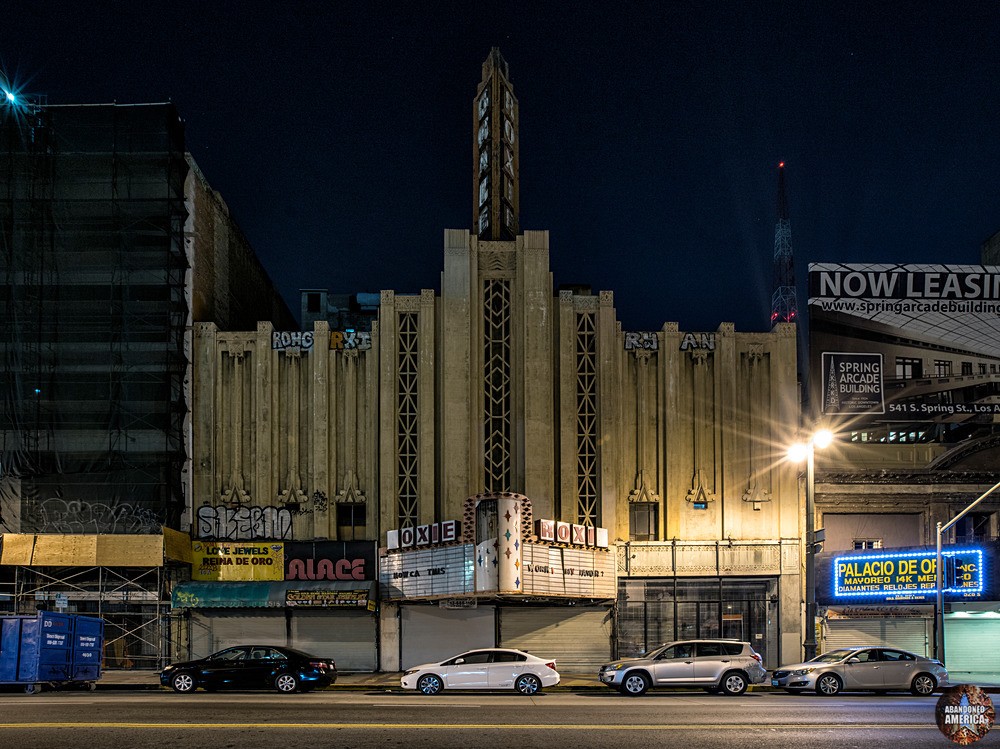 Abandoned Roxie Theatre (Los Angeles) | Not the Best Time to be Around - The Roxie Theatre