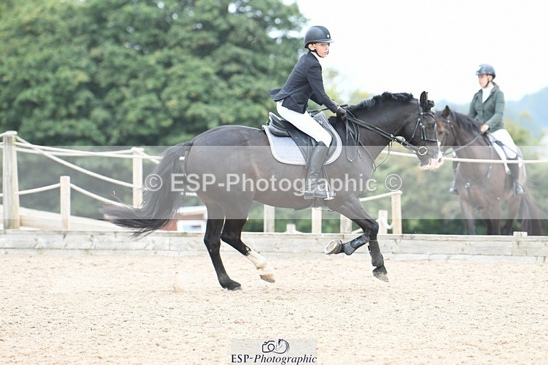 250807-111728-00568 - 90cm Round 1