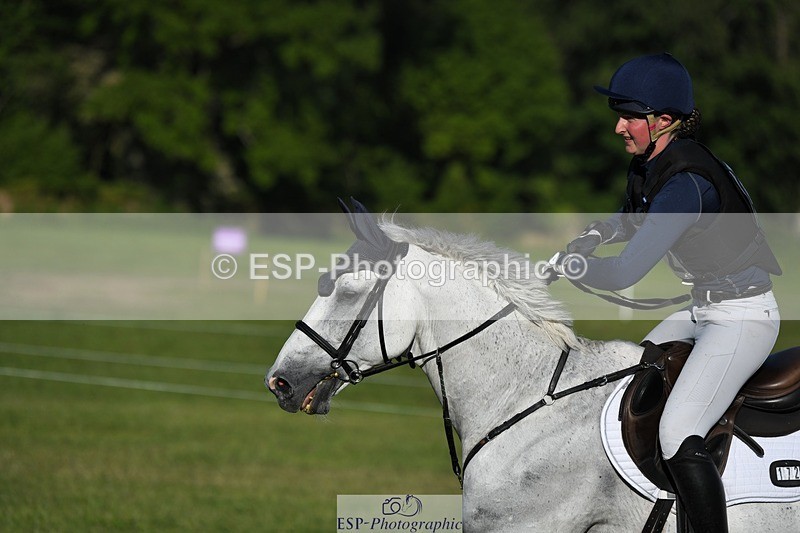 230527-181040-14081 - 172-VELOUMANI_TESS_LY-Aliene_Ruyter-XC