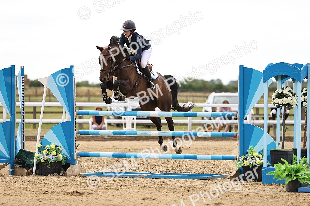 SBM_010441 - Class 9 - Senior Foxhunter - 1.20m Open