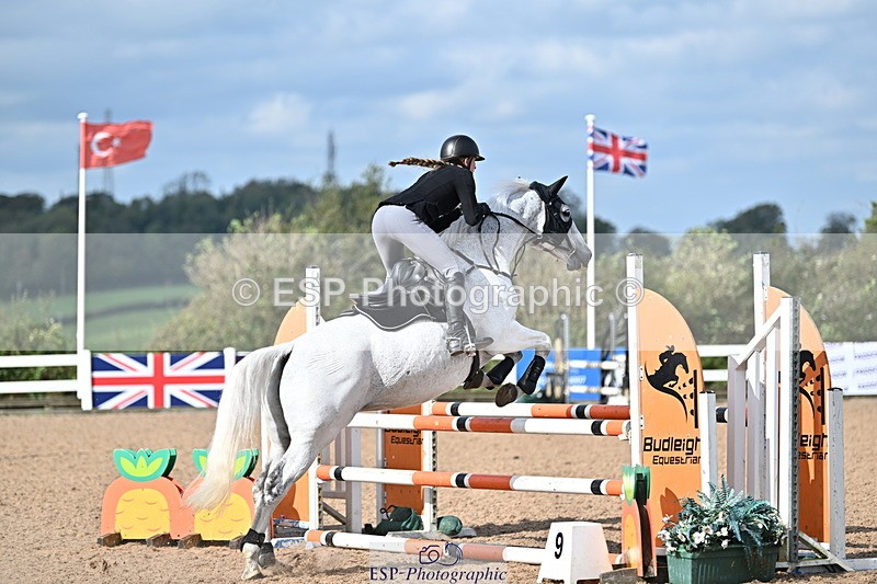 241005A-114504-03533 - SAT Cls 17 95cm Amateur Quali