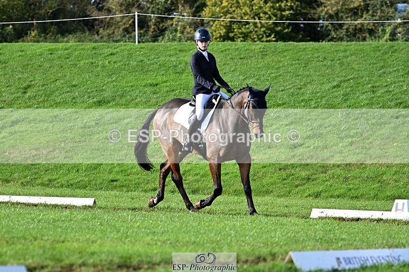 241025-113541-07176 - 548-Fenella.Redvers-DANCING.PADDE