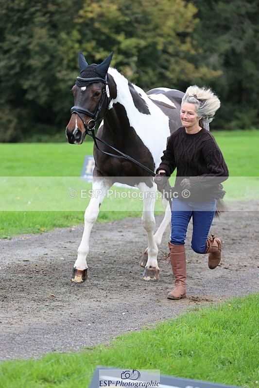 251026A-113018-25482 - G-552-Rachael.Whittaker