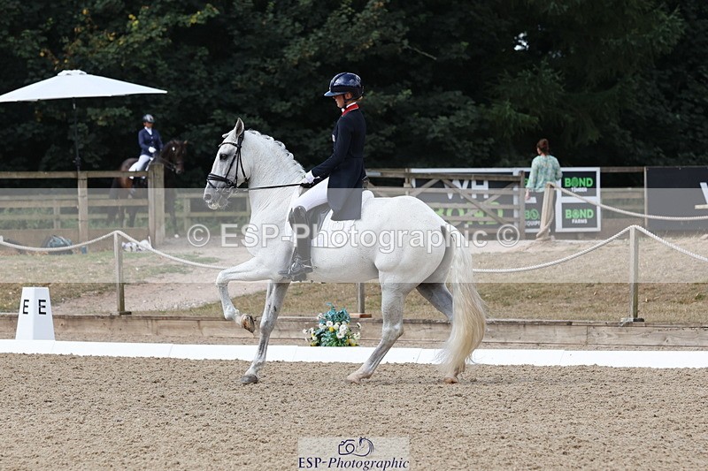 250809A-105024-02699 - 018-Lily.LaughtonEquador.MT