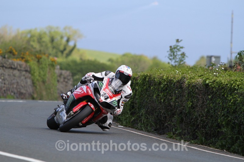Joshua Brookes Yamaha / Milwaukee Yamaha - Dainese Superbike Race 2014