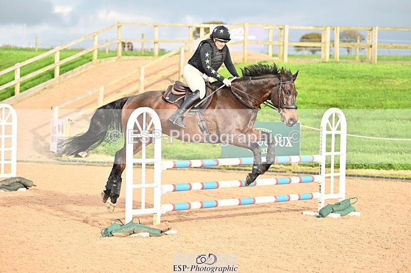 241110A-135719-01153 - 90cm Start to 14.00