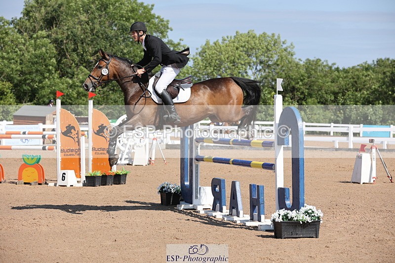 240718A-101811-03744 - Cls 29, YH 6 Yr Olds 1.20m