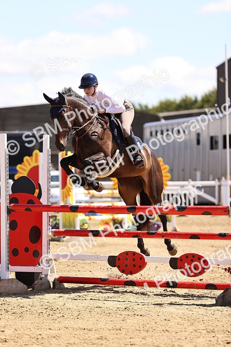 SBM_014486 - Class 15 - Senior Newcomers - 1.10m Open