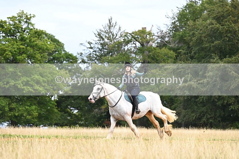 DSC_6937 - Time at Statue 12:45 to 13:15