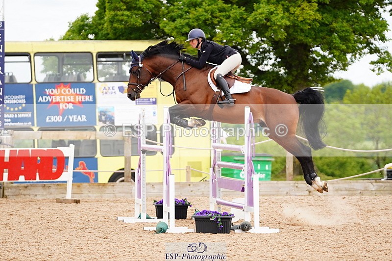 240524A-121132-03401 - Cls 15 Foxhunter