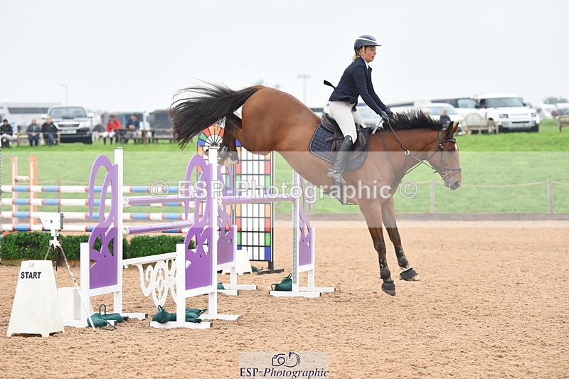 230916A-131542-05065 - Cls 16 National 1.30m