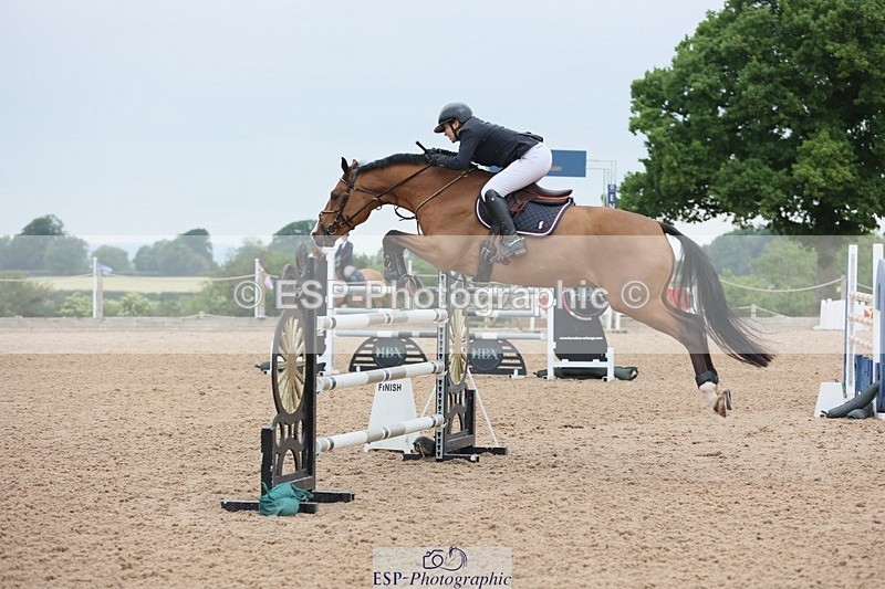 250524-125950-04878 - Cls 15 Snr Fox 1st Rnd