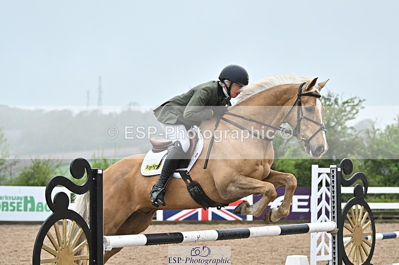 240501A-102621-00275 - Cls 5 Snr Discovery and 1m Open